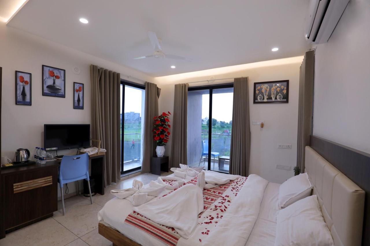 Leena Resort Garudeshwar エクステリア 写真